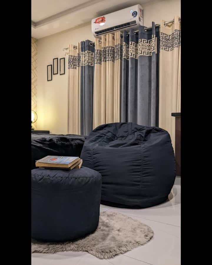 Ambiance Boutique Suites Lahore Exterior foto